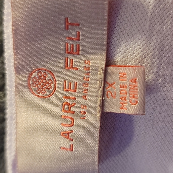 Laurie Felt V-neck short sleeve top - Picture 4 of 8